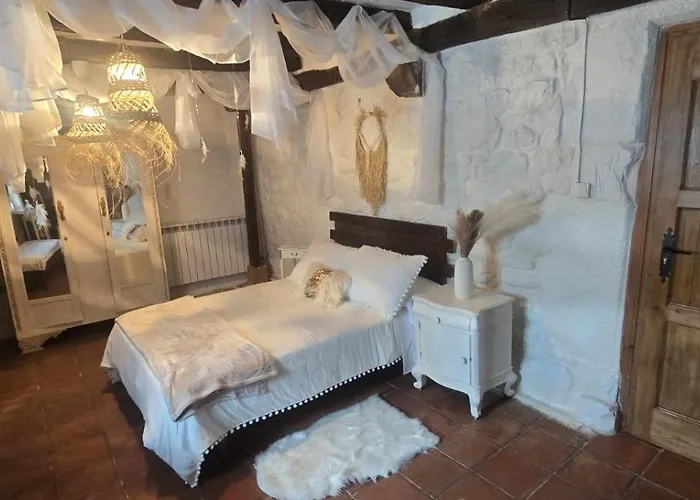 Casona Del Marquesado Hébergement de vacances *